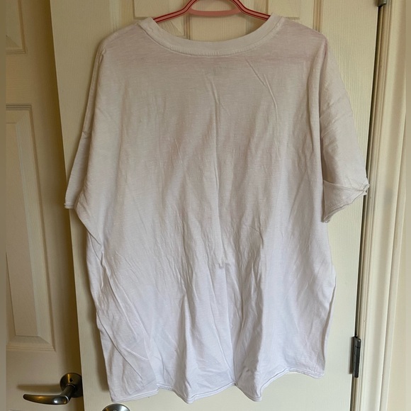 Aerie oversized boyfriend tee - Picture 2 of 3